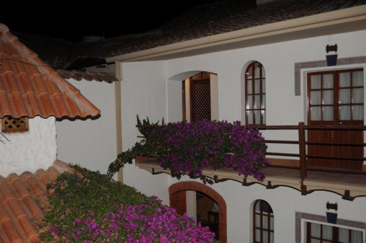 La Escondida Hostal Sucre Exterior foto