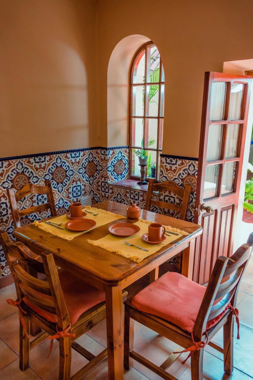 La Escondida Hostal Sucre Exterior foto
